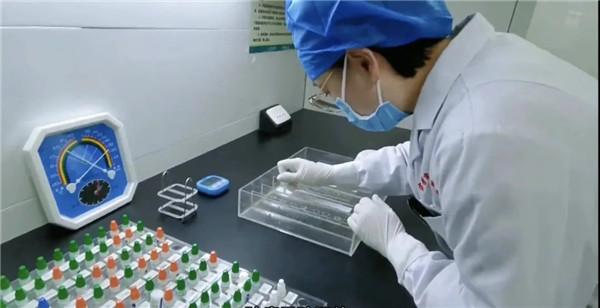 4.webp.jpg 4.webp.jpg