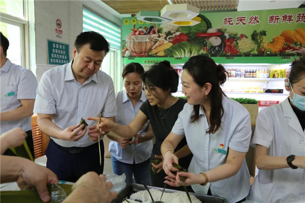 2.webp.jpg 2.webp.jpg