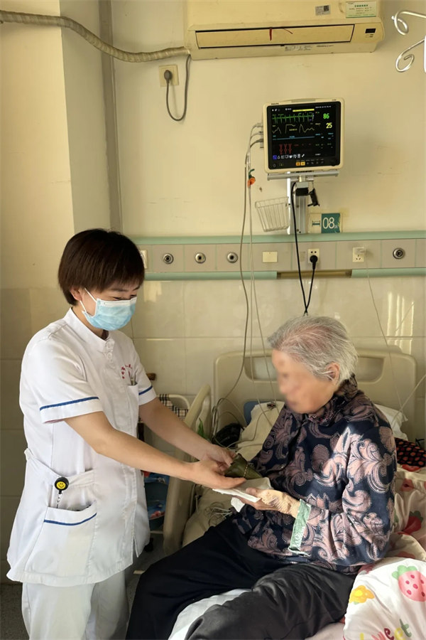 6.webp.jpg 6.webp.jpg