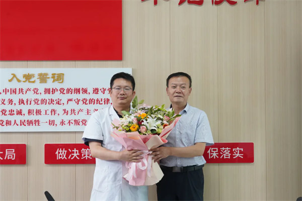 2.webp.jpg 2.webp.jpg