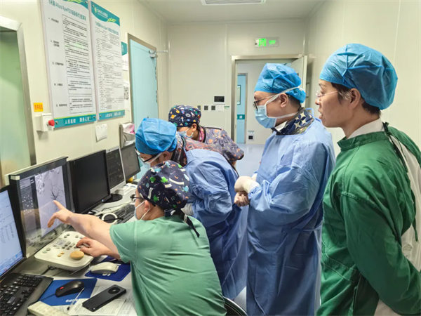 3.webp.jpg 3.webp.jpg