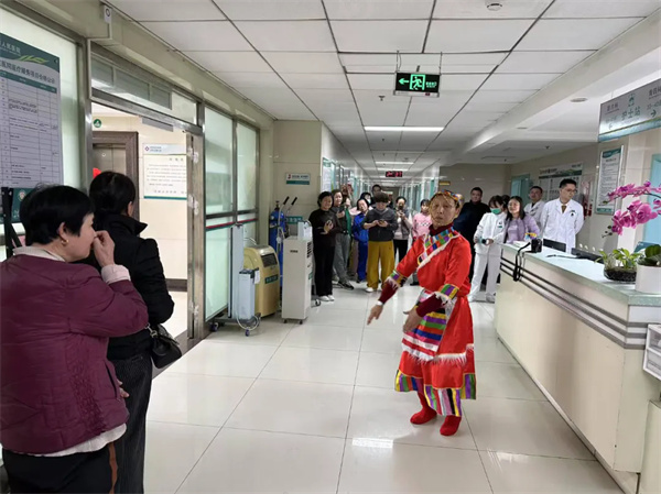 1.webp.jpg 1.webp.jpg